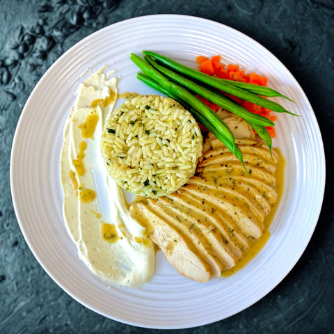 SUPRÊME DE POULET À LA DIJONNAISE