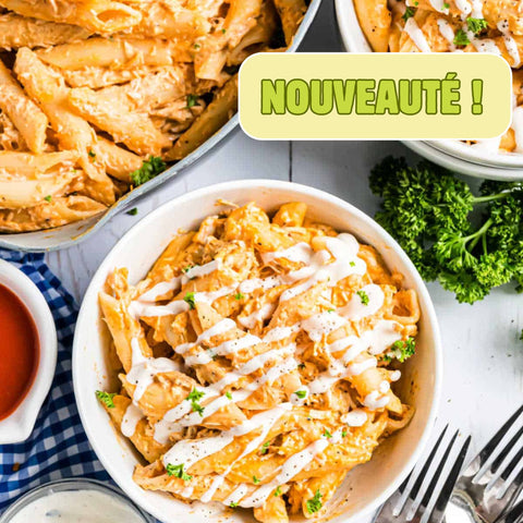 BOL DE PÂTES SAUCE FROMAGE BUFFALO, POULET EFFILOCHÉ & DRIZZLE RANCH